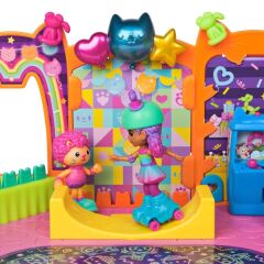 69755 SUN-SPM-FİGÜR OYUN SET GABBY S DOLLHOUSE ÇATI KATI PATEN PARTİSİ