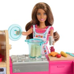 JCT06 Teresa ve Mutfağı Oyun Seti - Barbie and Teresa Recipe for Friendship