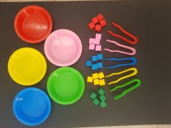 Renkli Ahşap Küpler Aktarma Oyunu 5/5/25